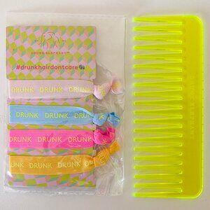 Drunk Elephant Hair Ties and Wide Tooth Comb